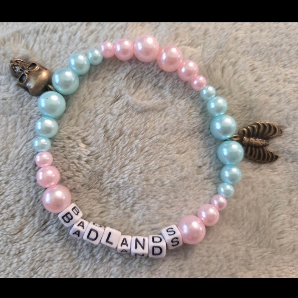 Beaded Bracelet - Pink and Blue